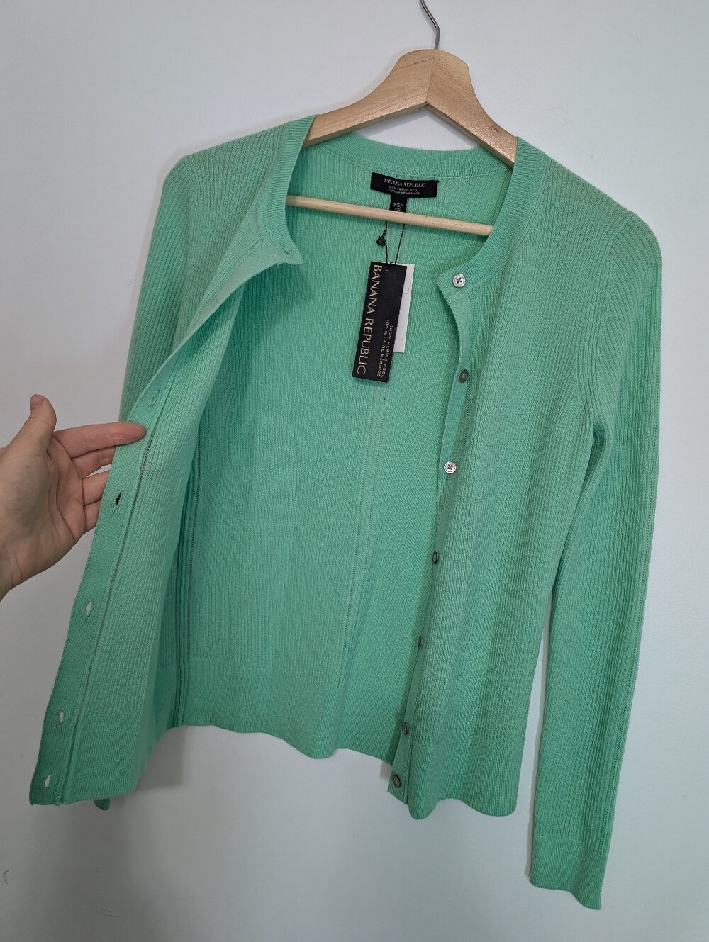 New Banana Republic XS Cardigan 100% Merino Wool Mint Green Lightweight Sweater